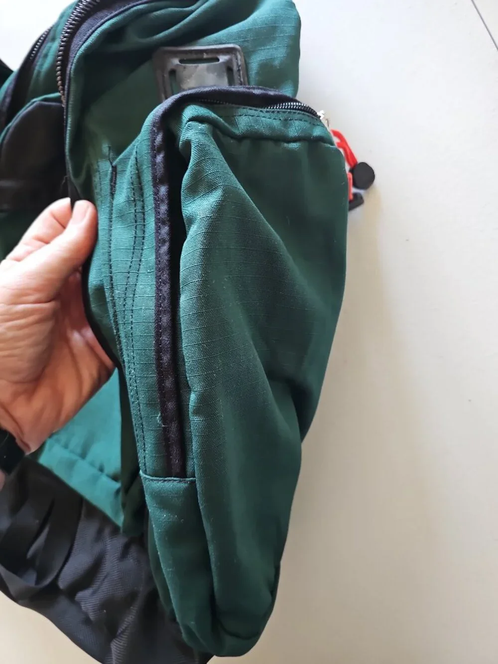 VTG REI Ski Day Pack Backpack Teal Green 2000s Lift Pass Window Side Pockets